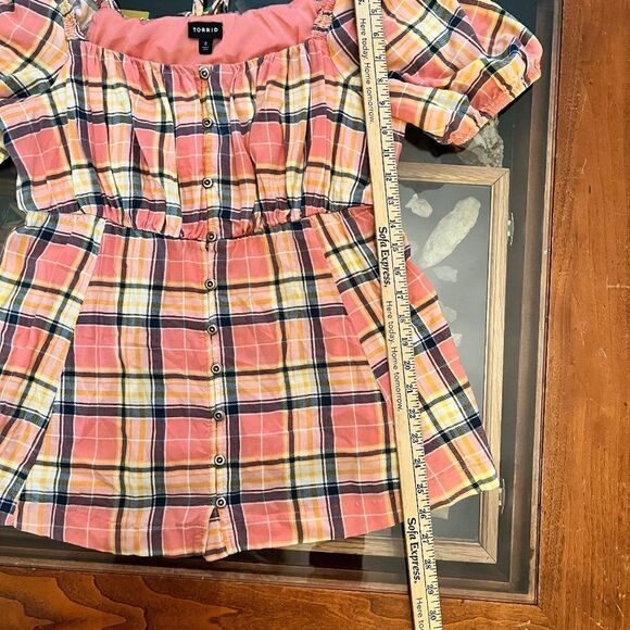 Torrid Size 0 Peach Yellow Checkered Fit & Flare Buttons Adorable - Picture 10 of 13